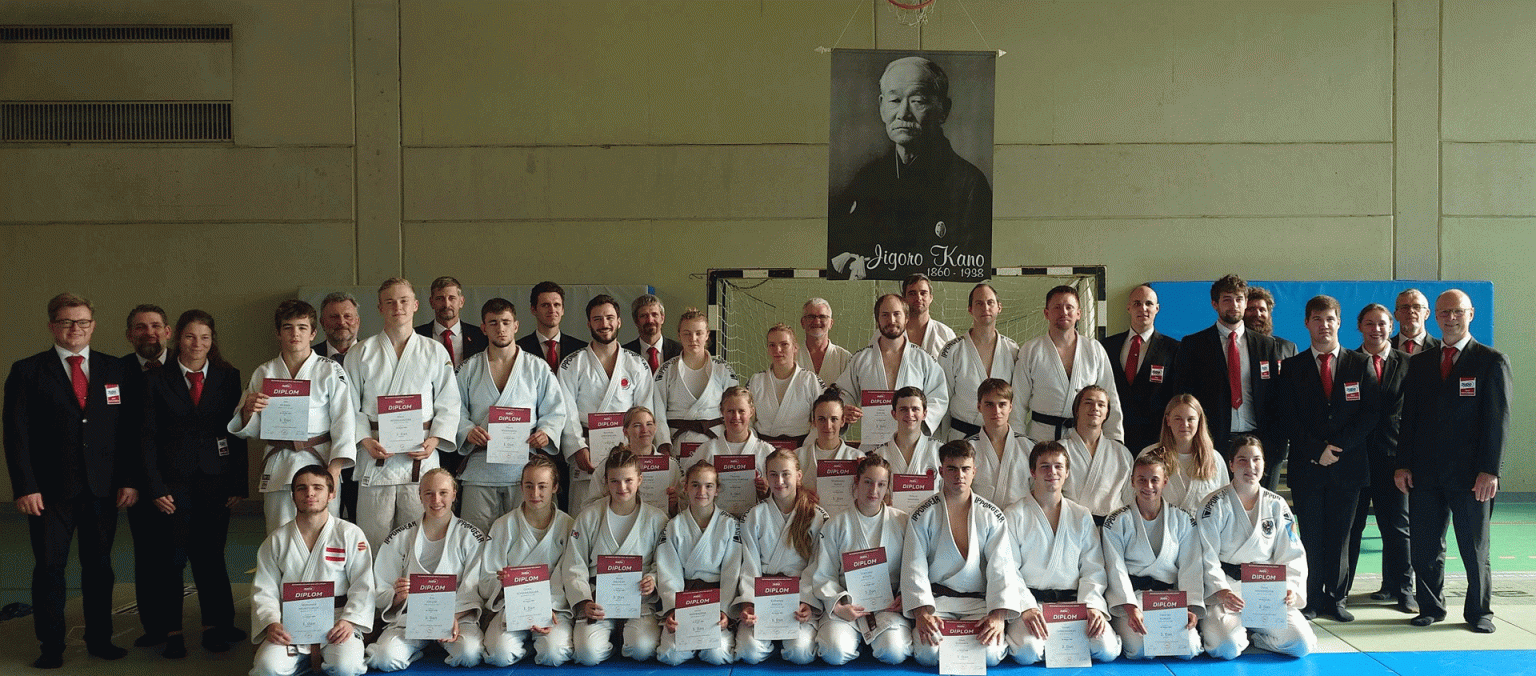 29 Judoka im Glück